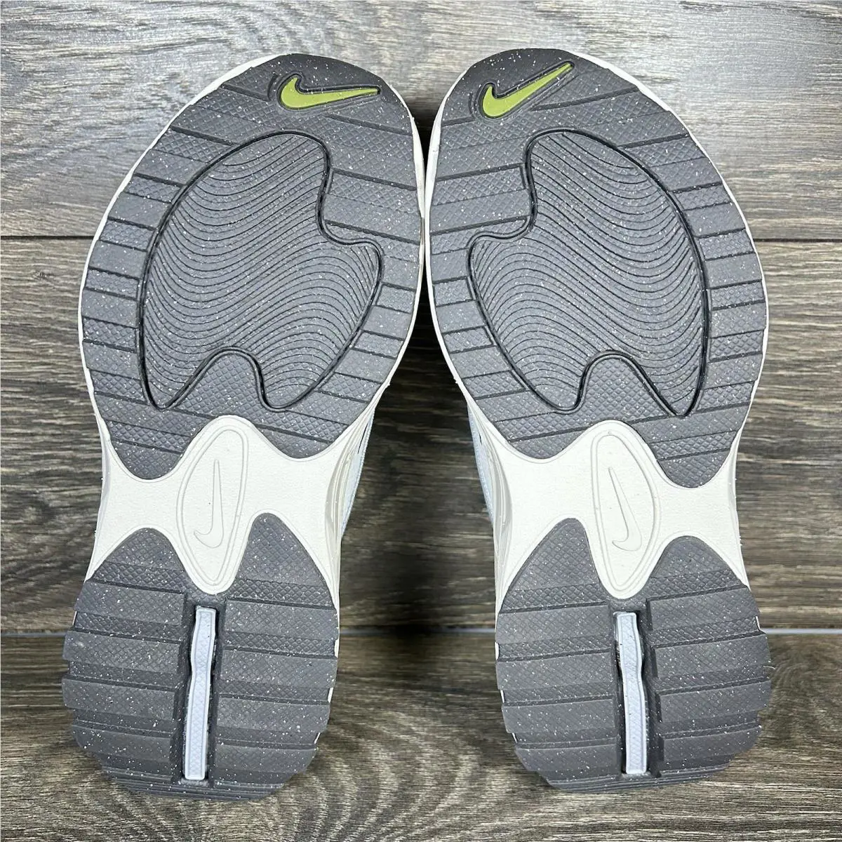 Nike shoes - Nike Air Max Bliss - Air Max Bliss - Gray 6