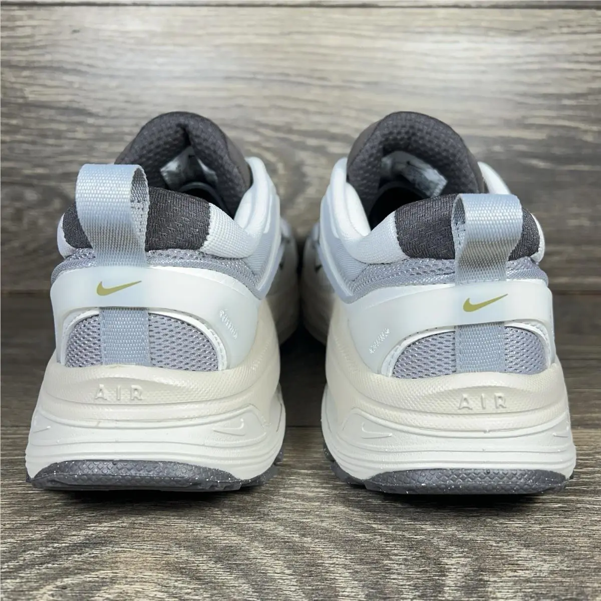 Nike shoes - Nike Air Max Bliss - Air Max Bliss - Gray 11