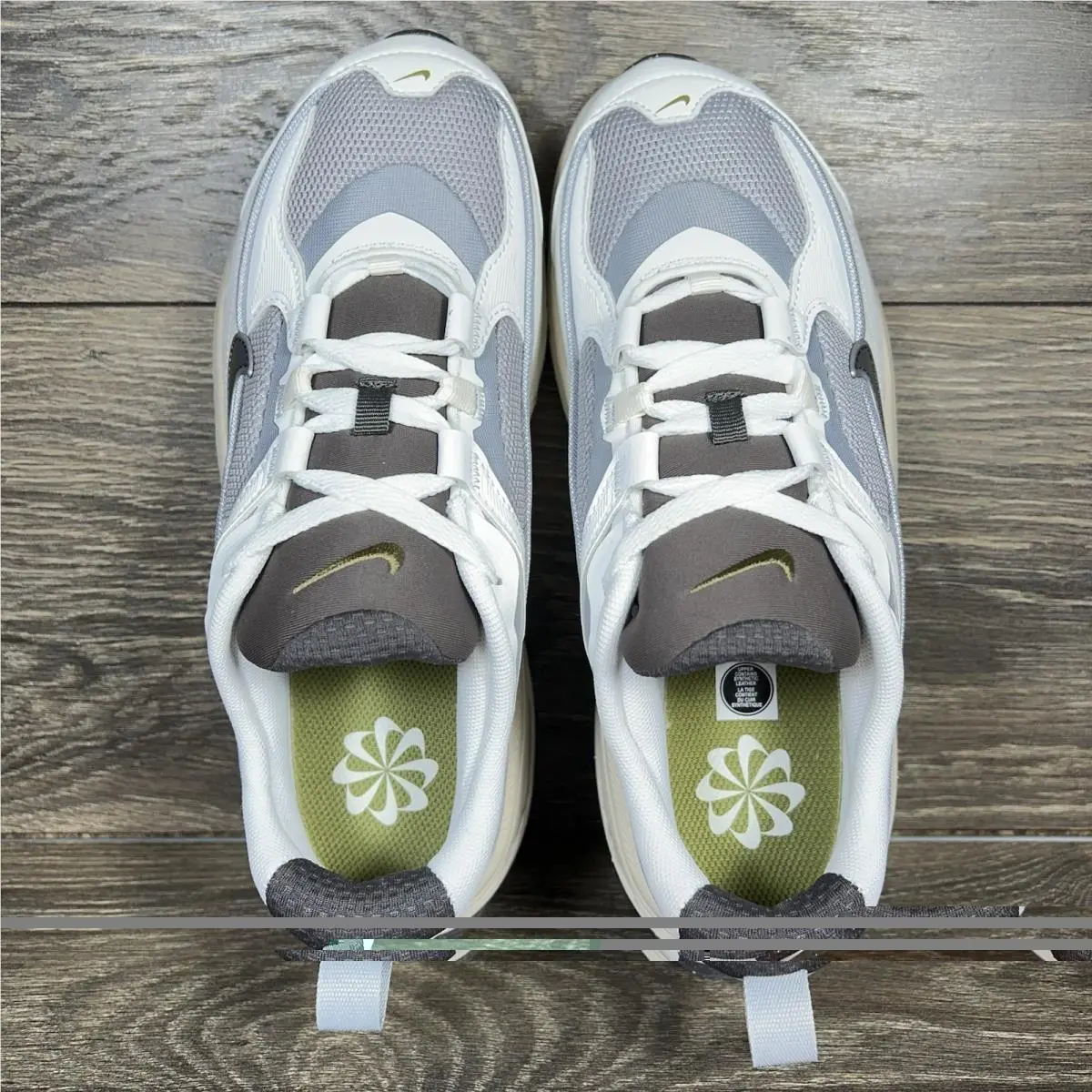 Nike shoes - Nike Air Max Bliss - Air Max Bliss - Gray 12