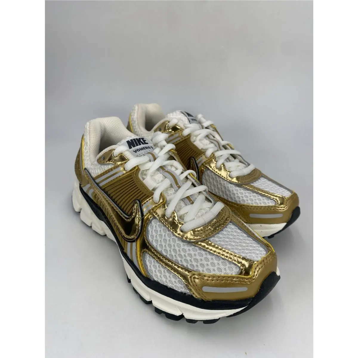 Nike shoes - Nike Zoom Vomero - Zoom Vomero - HF7723-001 - Gold (UPC: 197594620582) 3