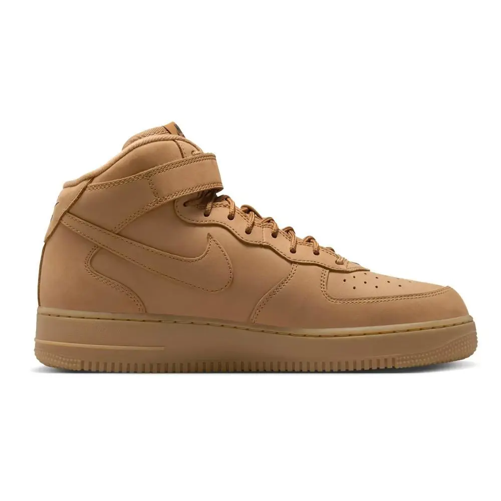 Nike shoes - 715889 200 - 715889 200 - Flax/Flax-Outdoor Green 0