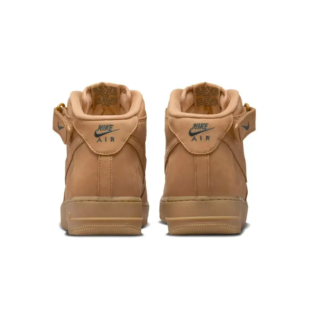 Nike shoes - 715889 200 - 715889 200 - Flax/Flax-Outdoor Green 2