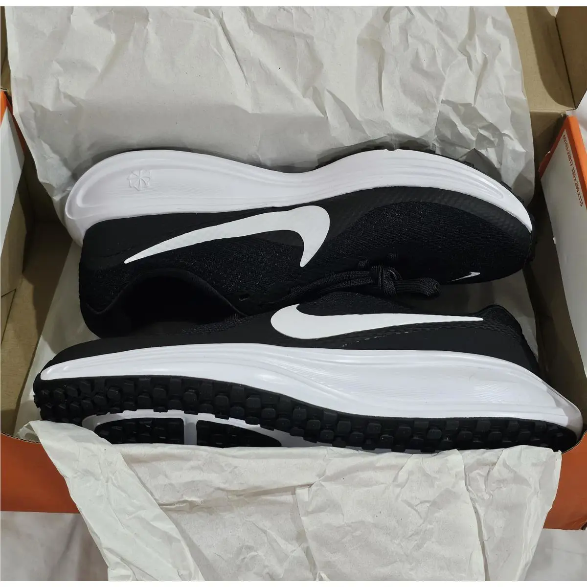 Nike shoes - Nike Revolution 8 - Revolution - HJ8484-001 - Black 2