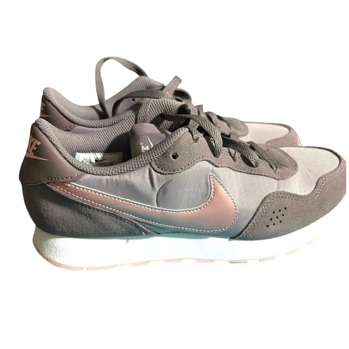 Nike shoes - Purple 0