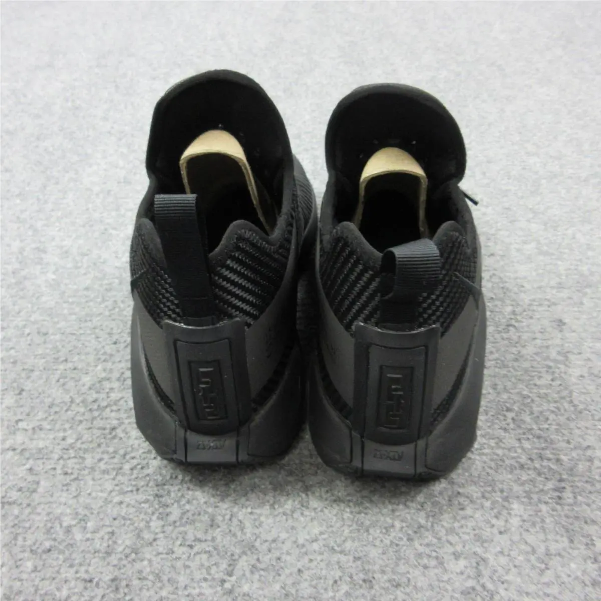 Nike shoes - Nike LeBron Soldier XIV - LeBron Soldier XIV - Black 2