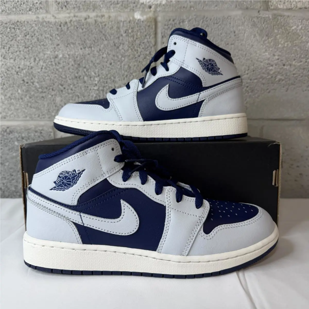 Nike shoes - DQ8423 403 - DQ8423 403 - Blue Void/Pure Platinum (UPC: 198482704476) 0