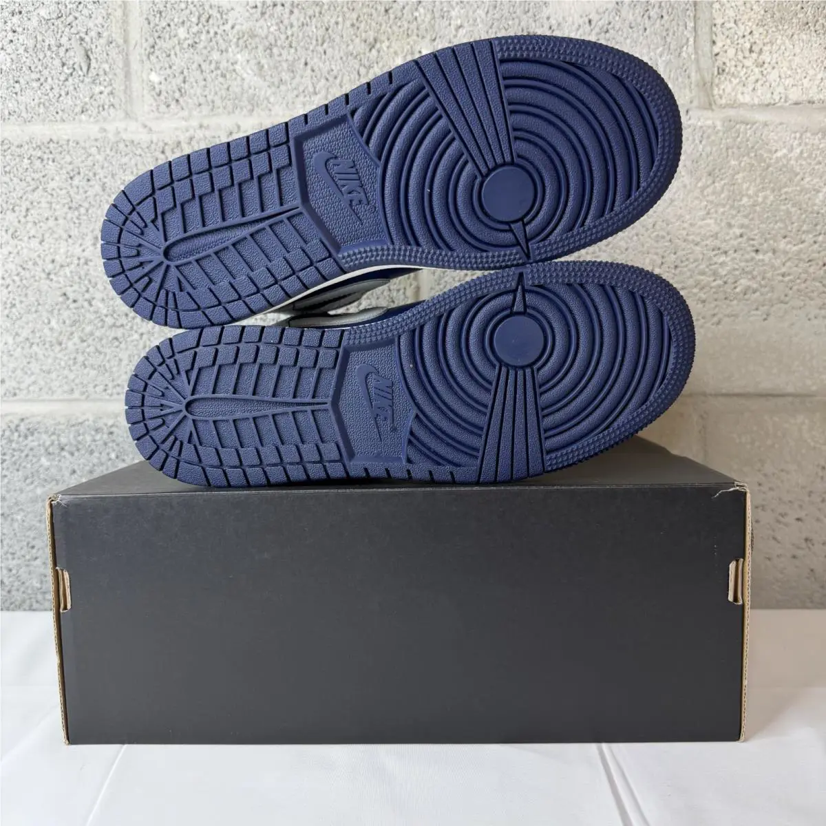 Nike shoes - DQ8423 403 - DQ8423 403 - Blue Void/Pure Platinum (UPC: 198482704476) 2