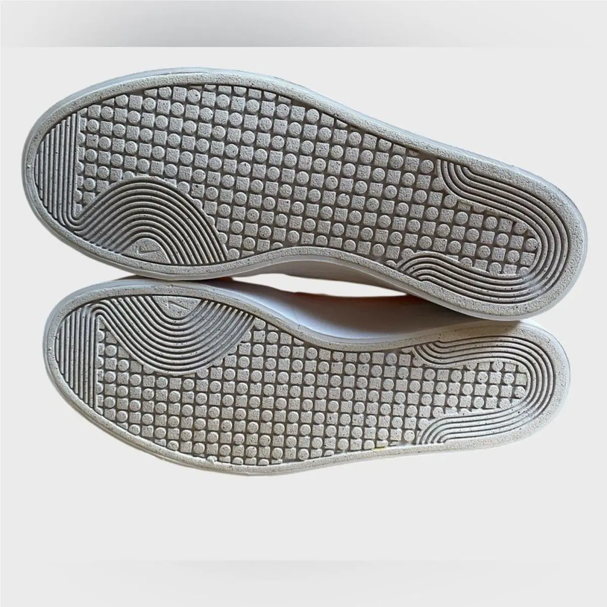 Nike shoes - Nike Court Shot - Court Shot - White, orange 9
