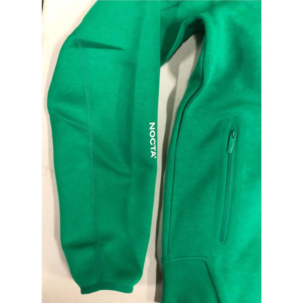 Nike clothing - Stadium Green/Sail (UPC: 196609750542) 1