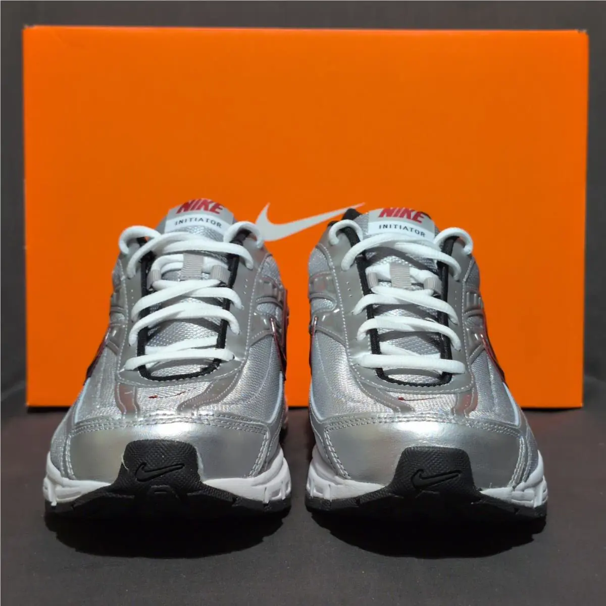 Nike shoes - Nike Initiator - Initiator - Silver 1