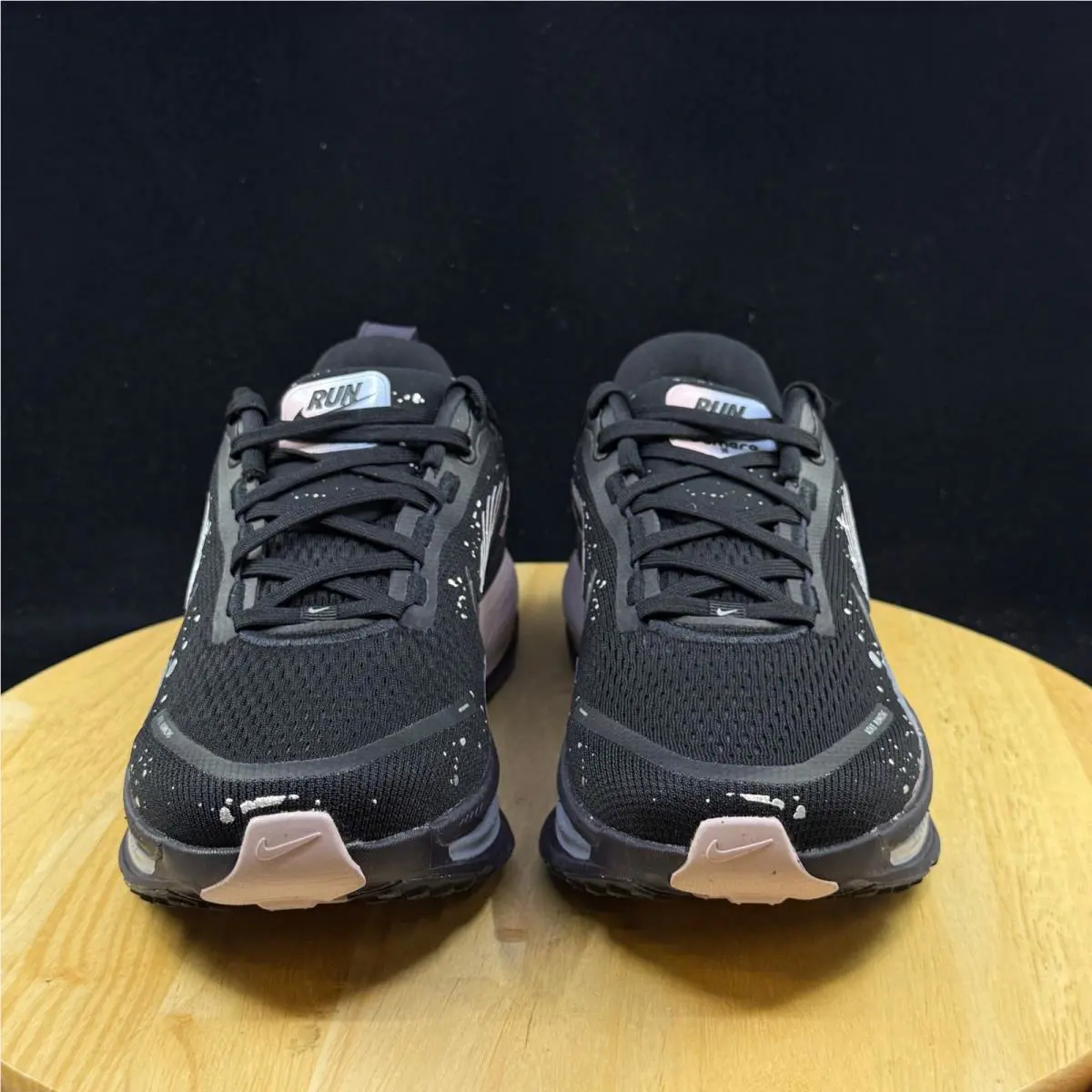 Nike shoes - Black 2