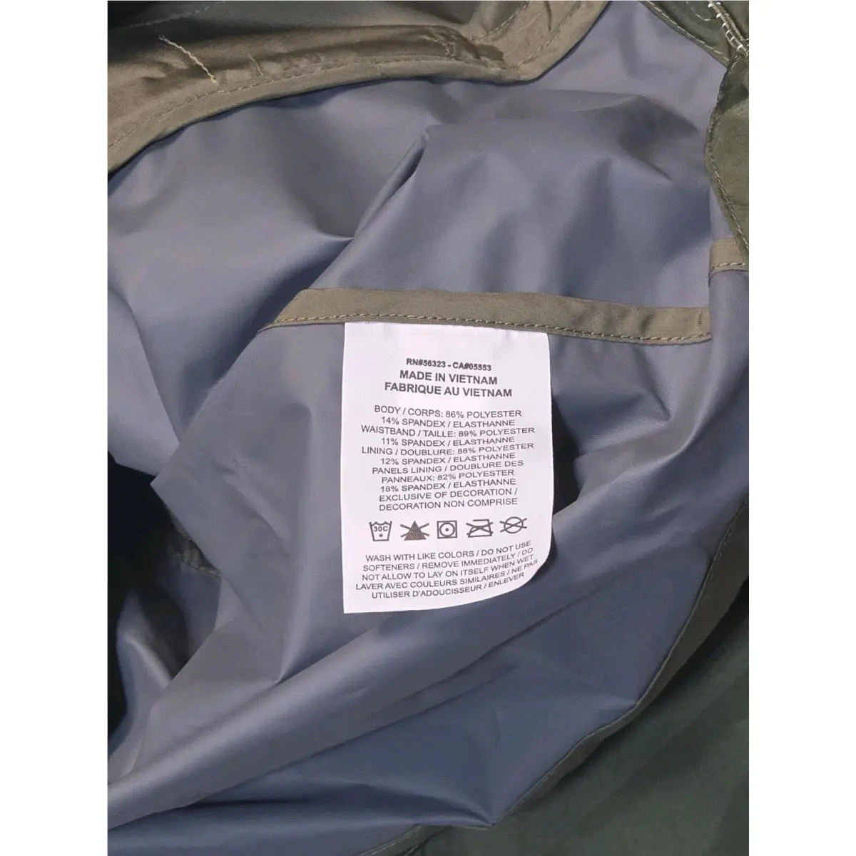 Nike clothing - Nike Storm-Fit Run Division Flash Running Jacket - FB8550-222 - Black (UPC: 0196969150518) 10