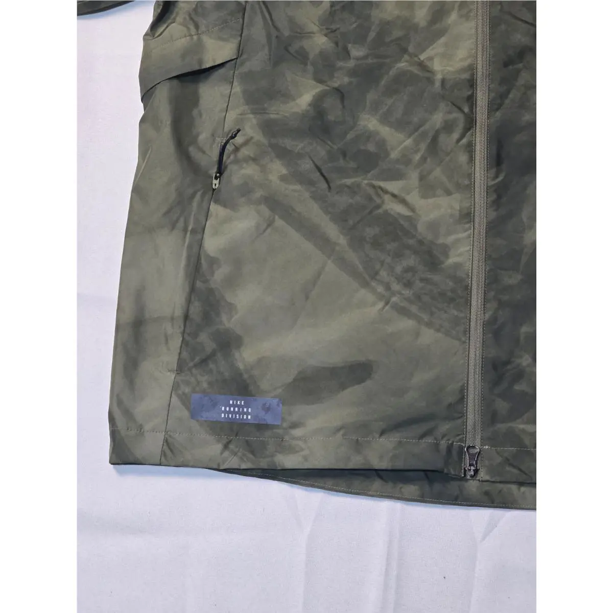 Nike clothing - Nike Storm-Fit Run Division Flash Running Jacket - FB8550-222 - Black (UPC: 0196969150518) 1