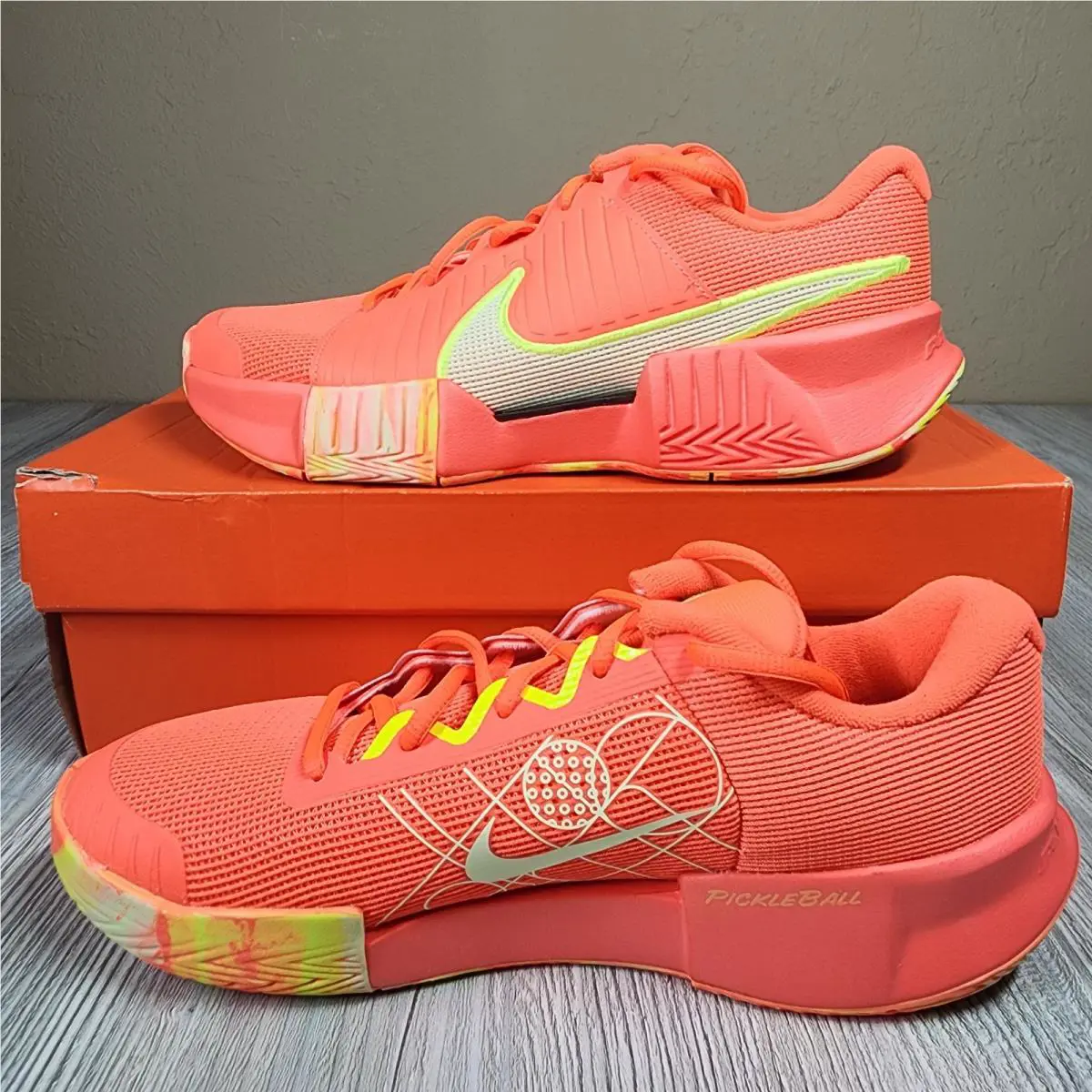 Nike shoes - Orange 0