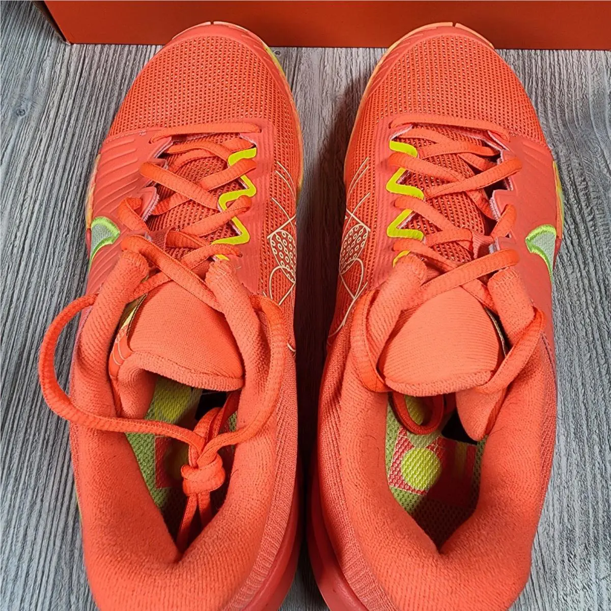 Nike shoes - Orange 3