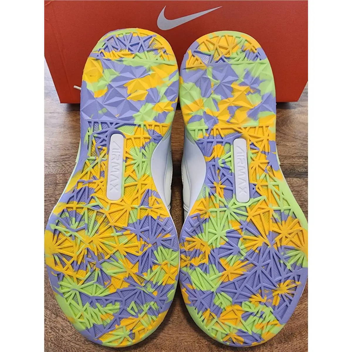 Nike shoes - Nike Air Max Bella - Air Max Bella - DN0896-300 - Green 10