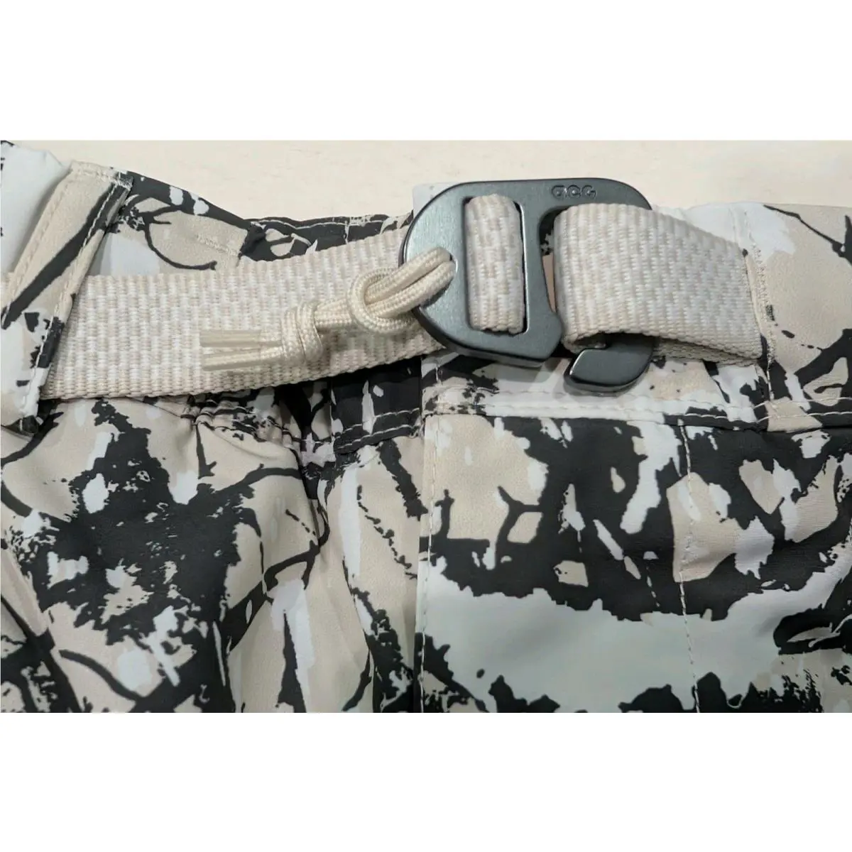 Nike clothing - Nike ACG Chena Vortex Storm-FIT Winter Pants - White / Brown - Black - Camo (UPC: 197600965966) 12