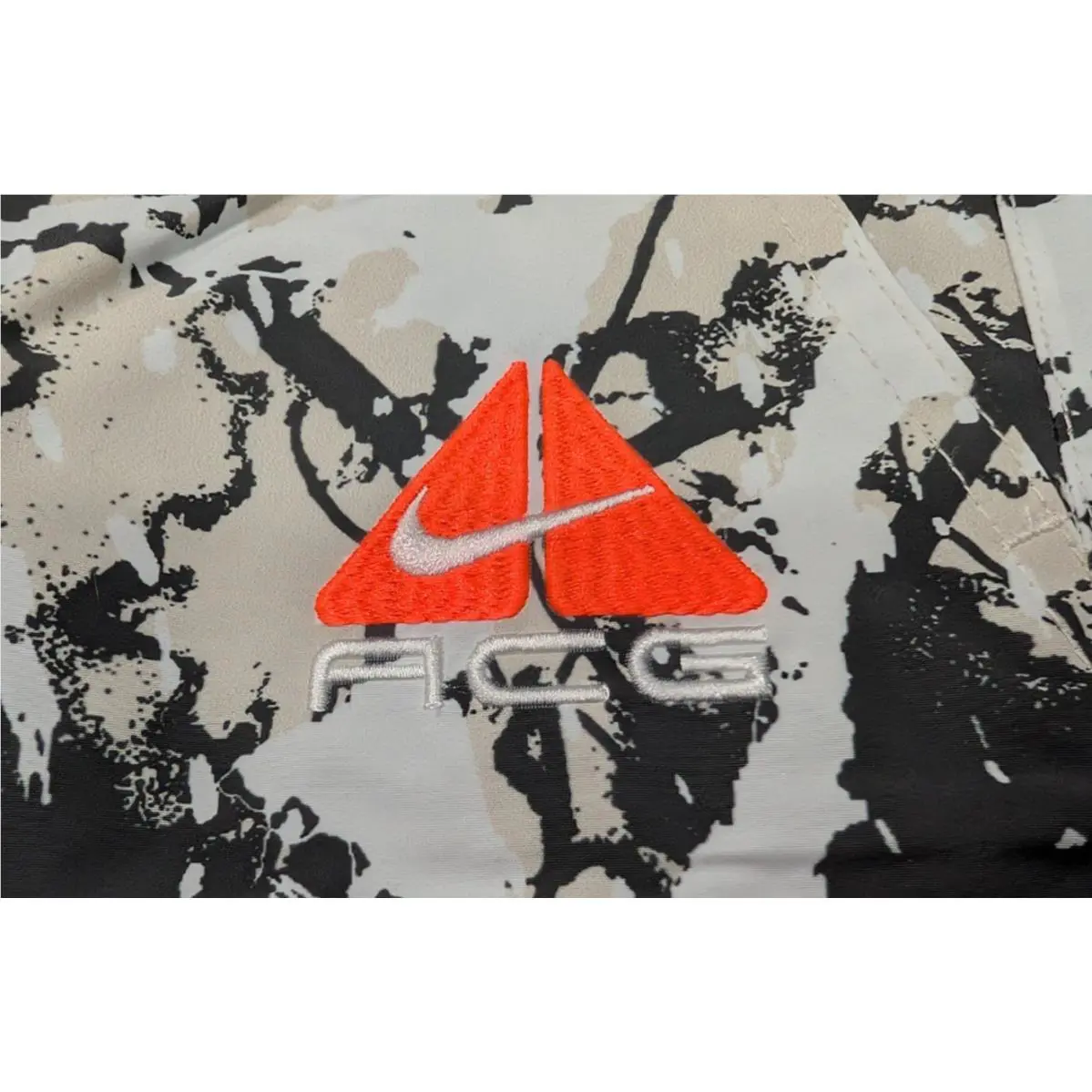 Nike clothing - Nike ACG Chena Vortex Storm-FIT Winter Pants - White / Brown - Black - Camo (UPC: 197600965966) 4