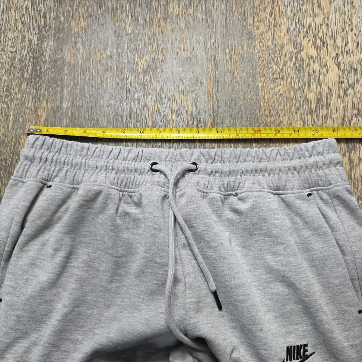 Nike clothing - Gray 9