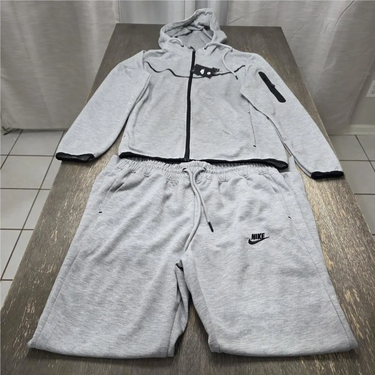 Nike clothing - Gray 0