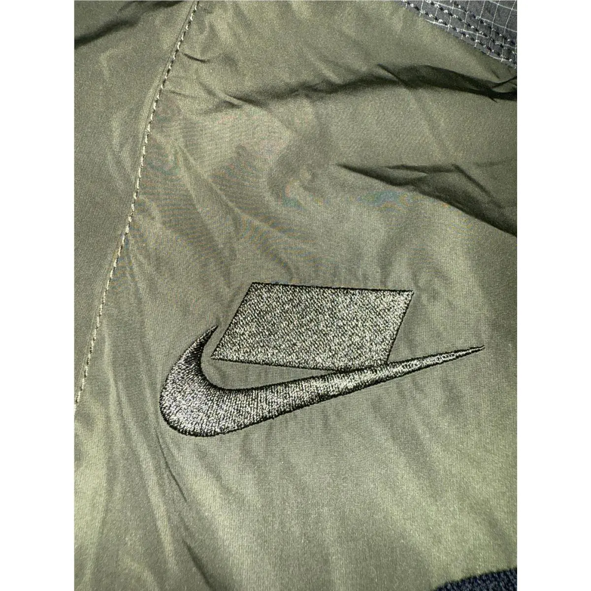 Nike clothing - NA - Green 5