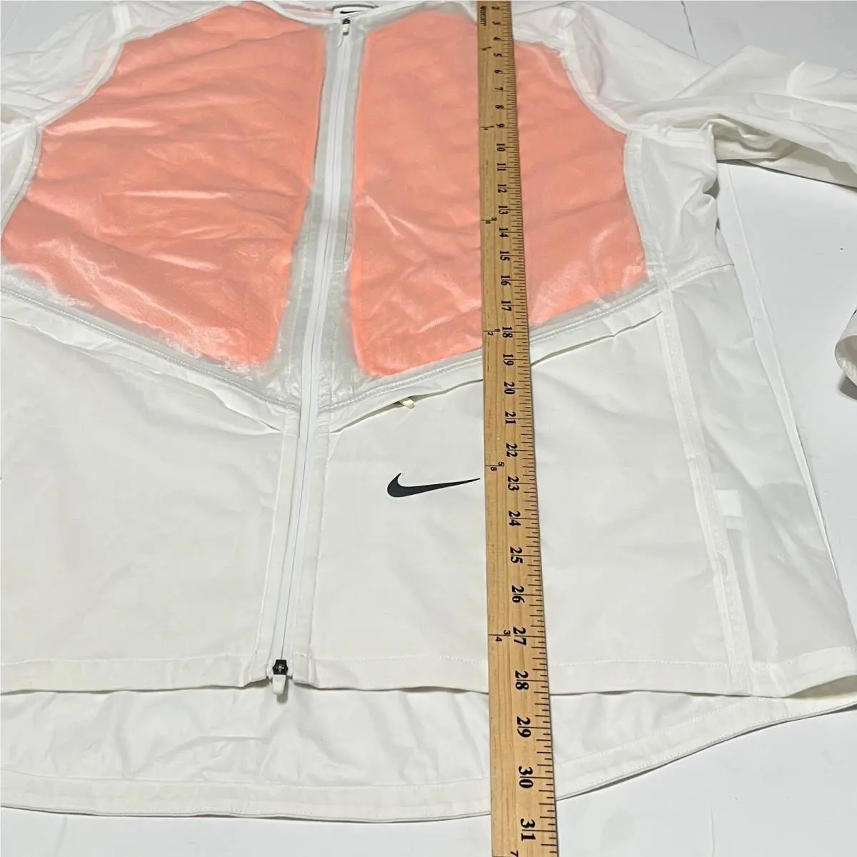 Nike clothing - White 9