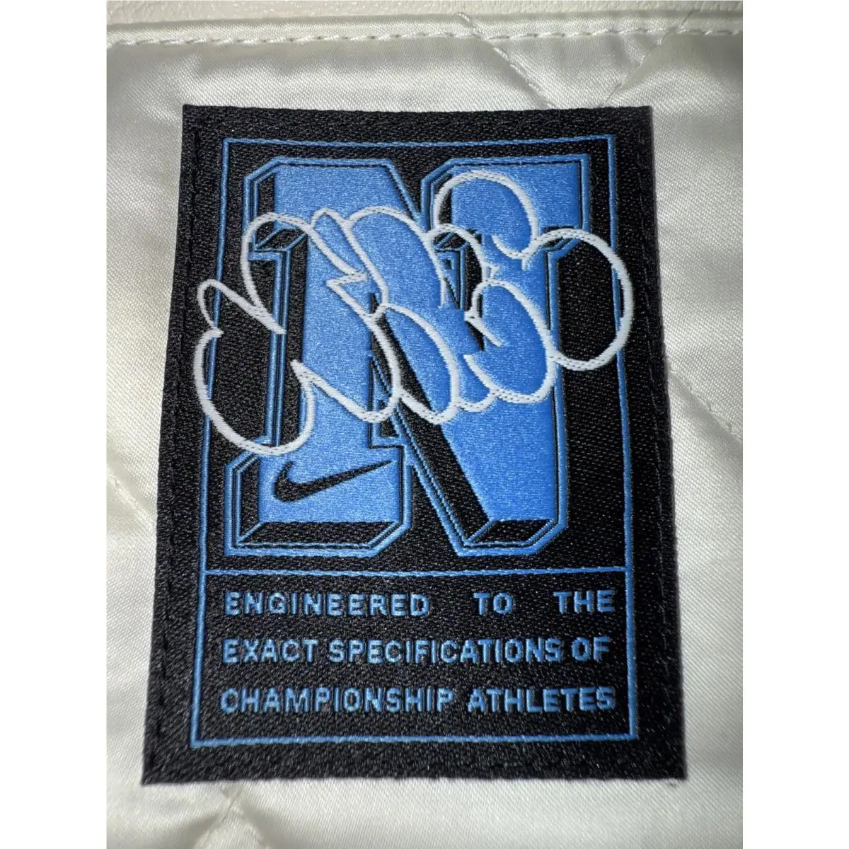 Nike clothing - NA - Beige 8