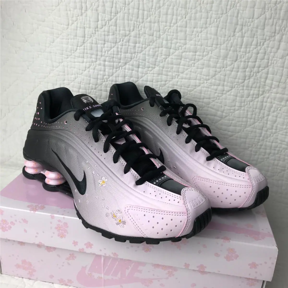 Nike shoes - Nike Shox R4 - Shox - IB8872-600 - pink/black 8