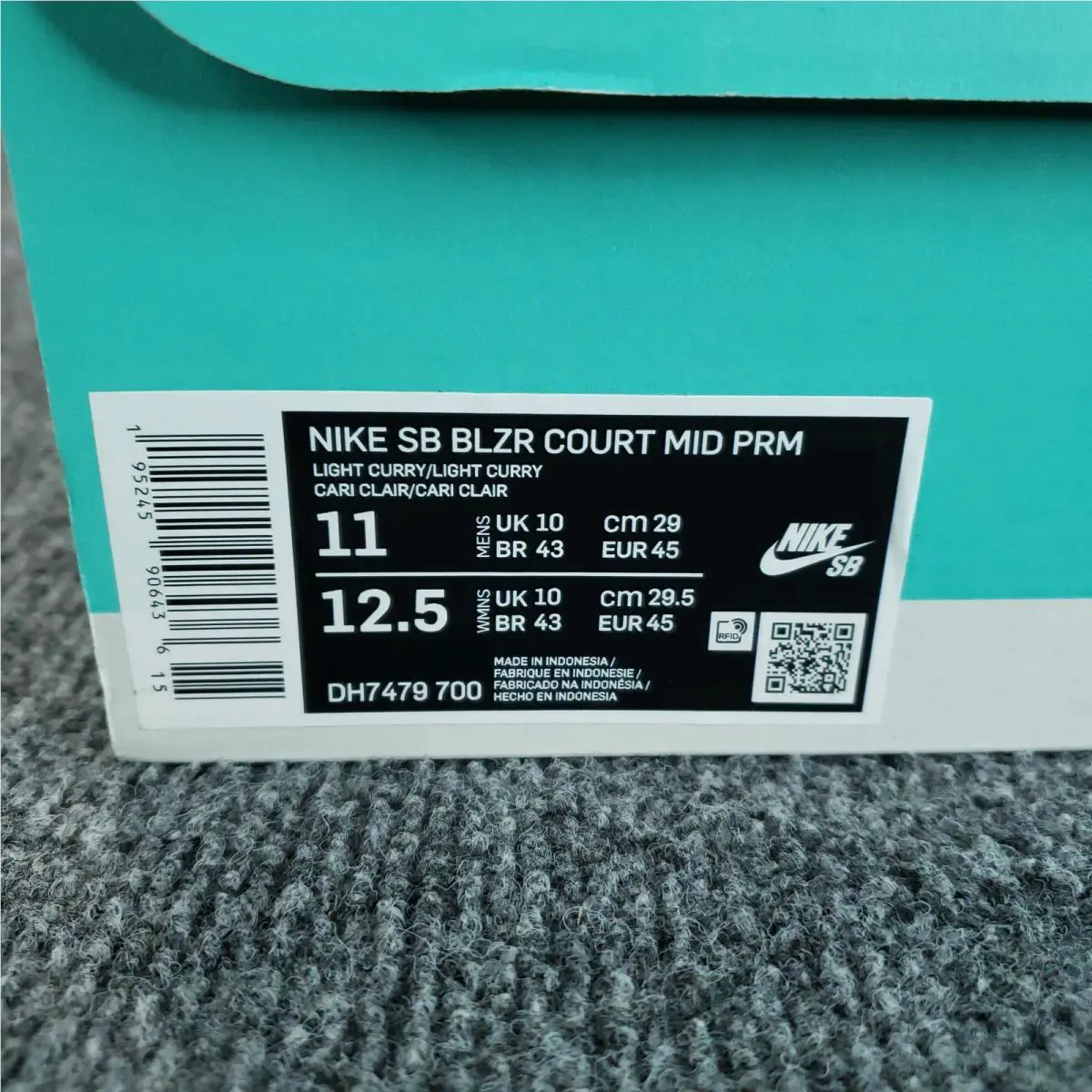 Nike shoes - Nike SB Blzr Court Mid PRM DH7479-700 - Orange 15