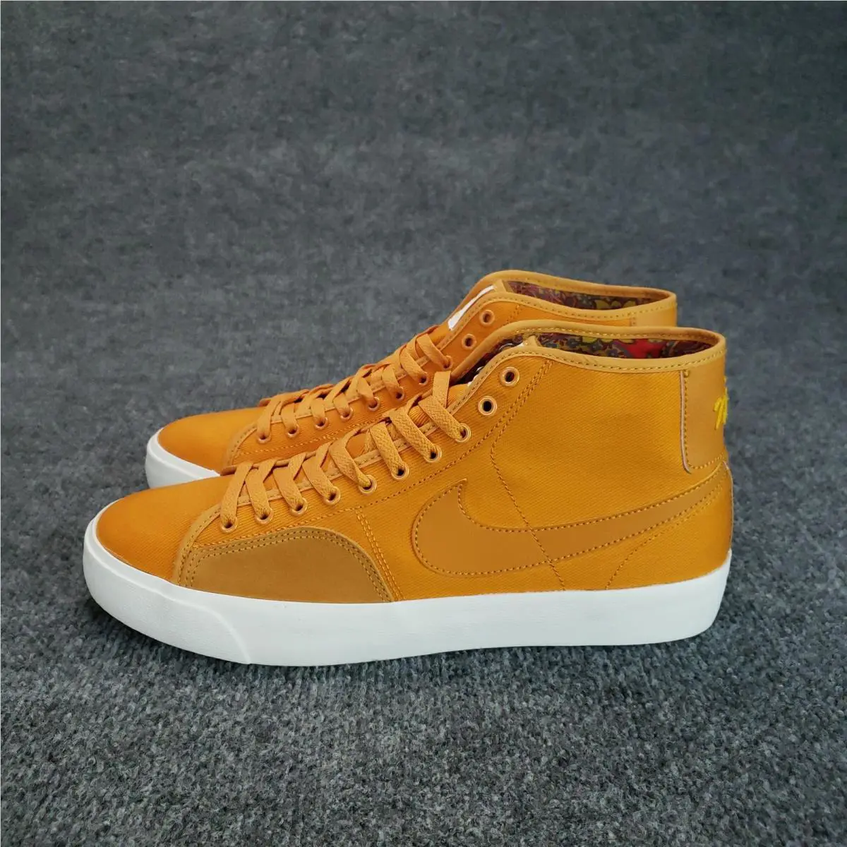 Nike shoes - Nike SB Blzr Court Mid PRM DH7479-700 - Orange 3