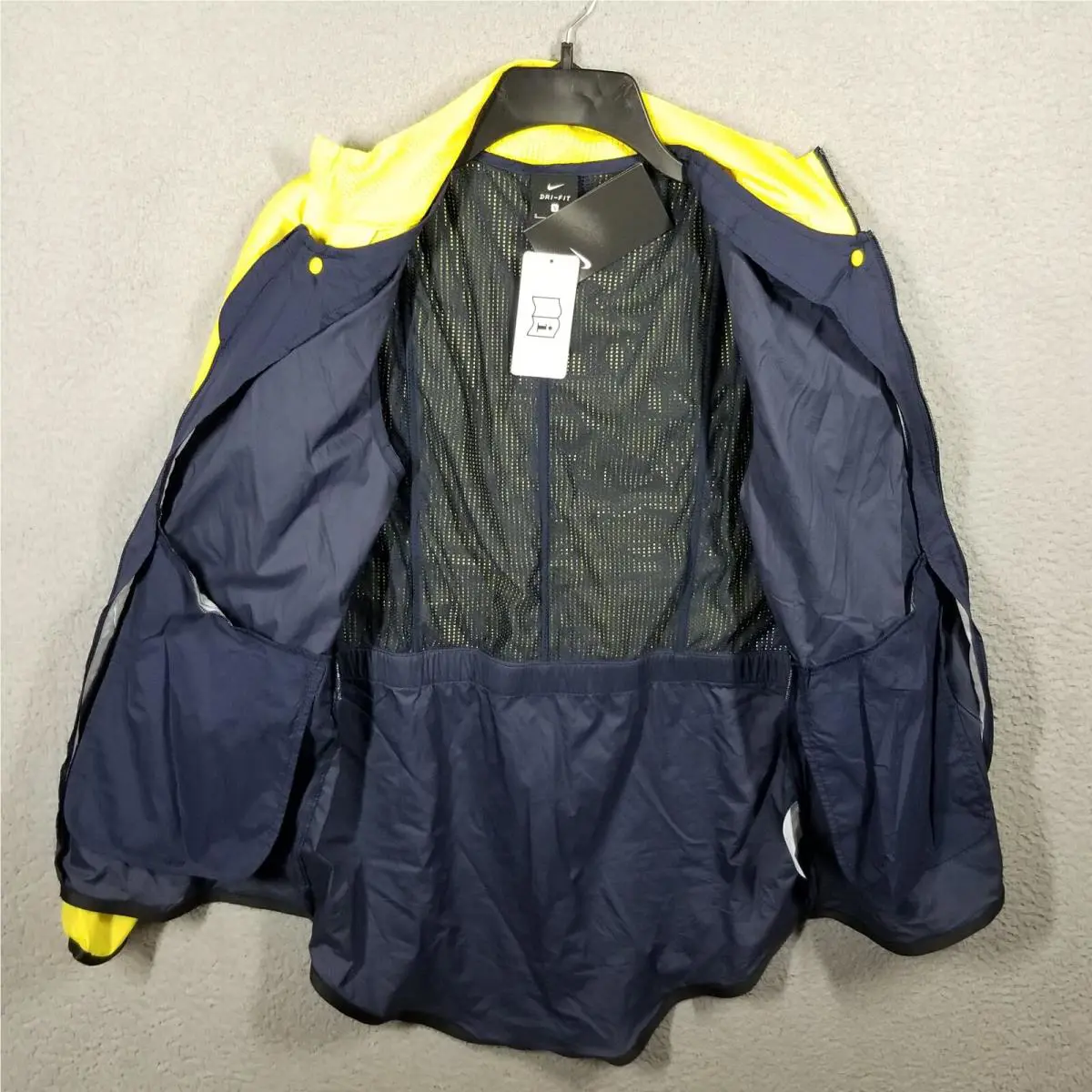 Nike clothing - NIKE REPEL WINDBREAKER - REPEL WINDBREAKER - CI7919-731 - Black Yellow (UPC: 193658640091) 0