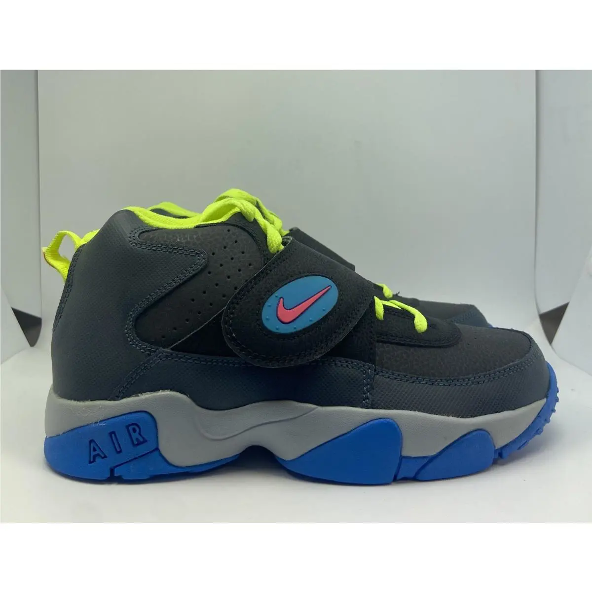 Nike shoes - Nike Air Mission - Air Mission - Black (UPC: 883153558488) 0