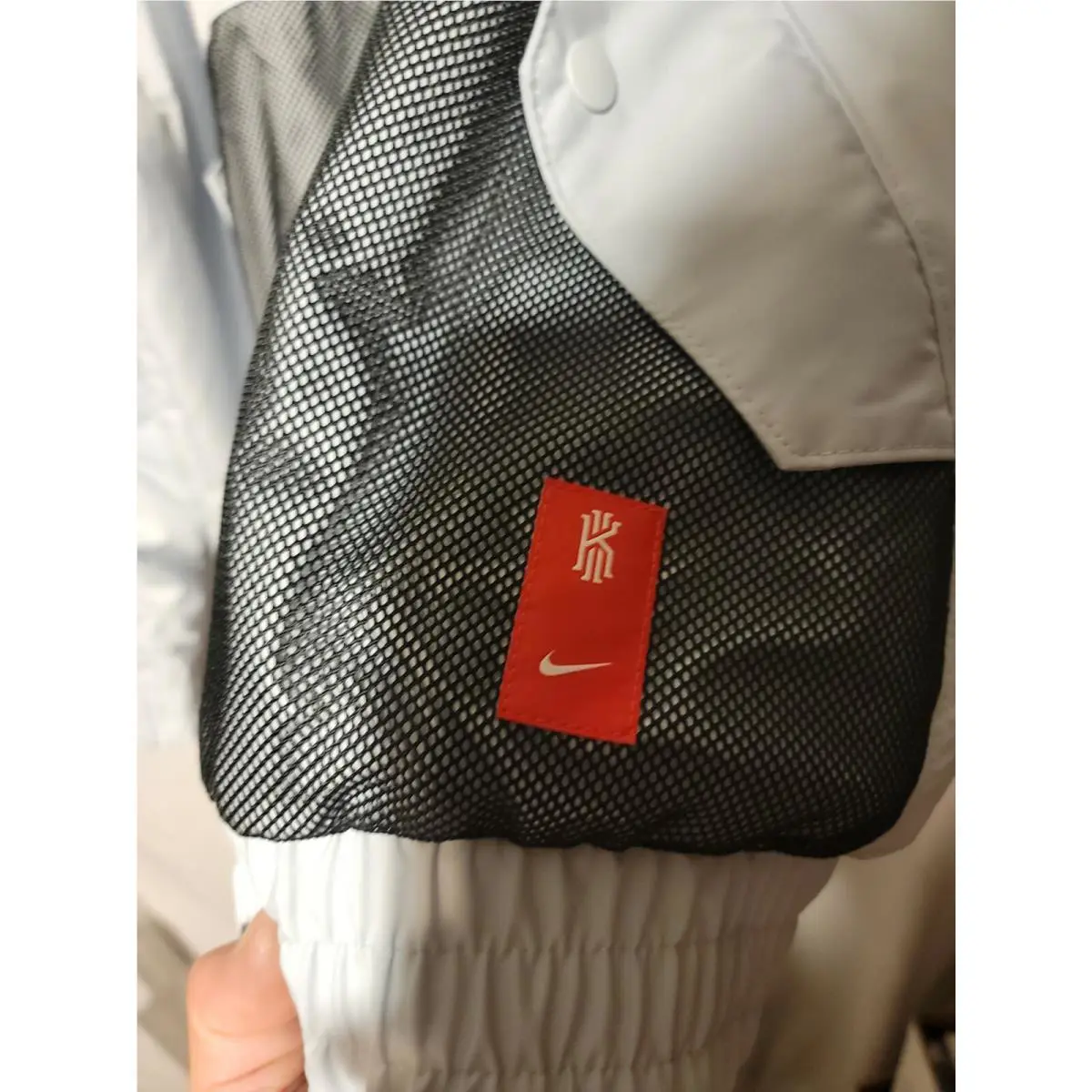 Nike clothing - CK6670 043 - Silver (UPC: 194498018545) 1