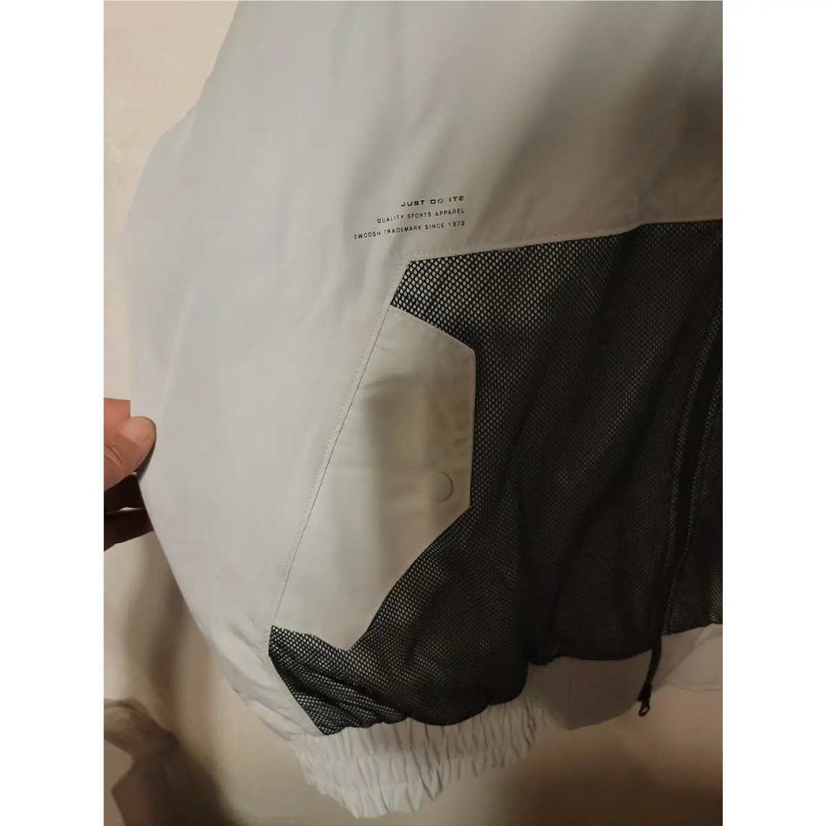 Nike clothing - CK6670 043 - Silver (UPC: 194498018545) 3