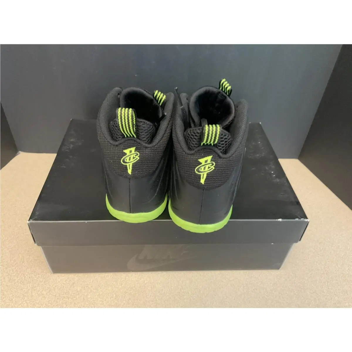 Nike shoes - Nike Little Posite - Little Posite - Black/Volt 5