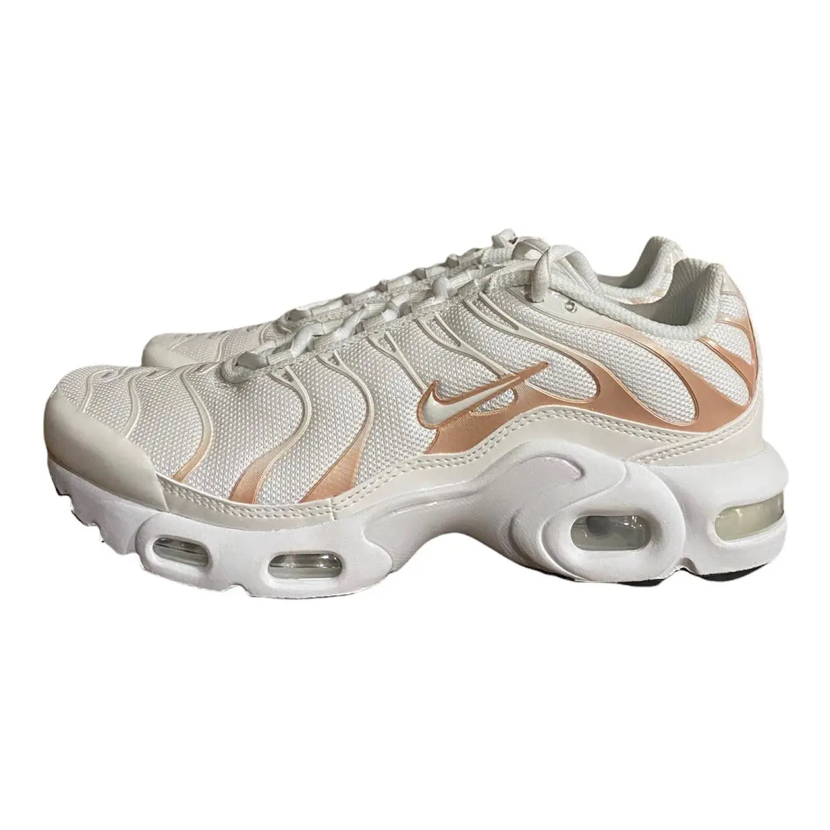 Nike Air Max Plus GS White Metallic Bronze CD0609-105 Size 6Y Women`s Size 7.5 - White