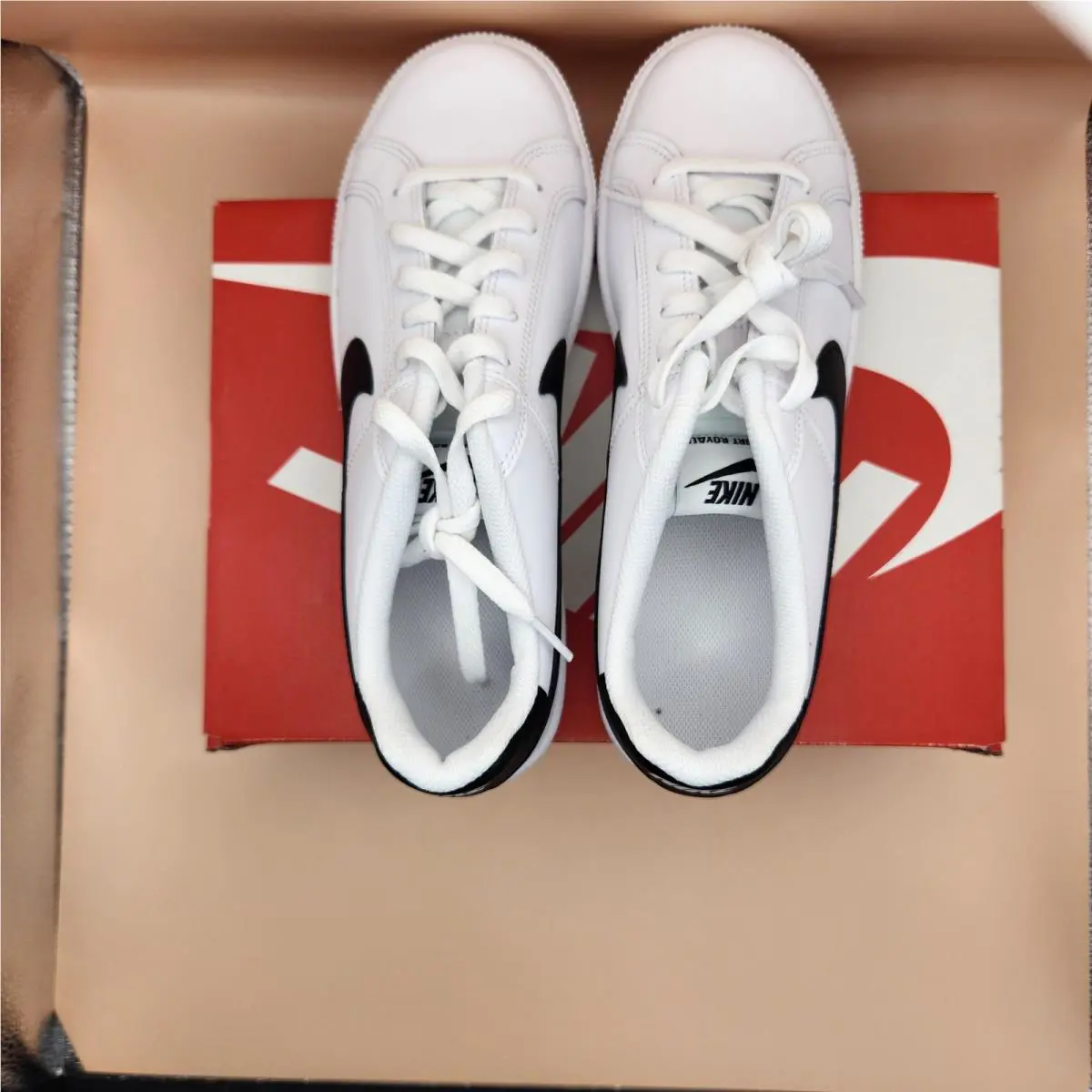 Nike shoes - Nike Court Royale - Court Royale - White 4