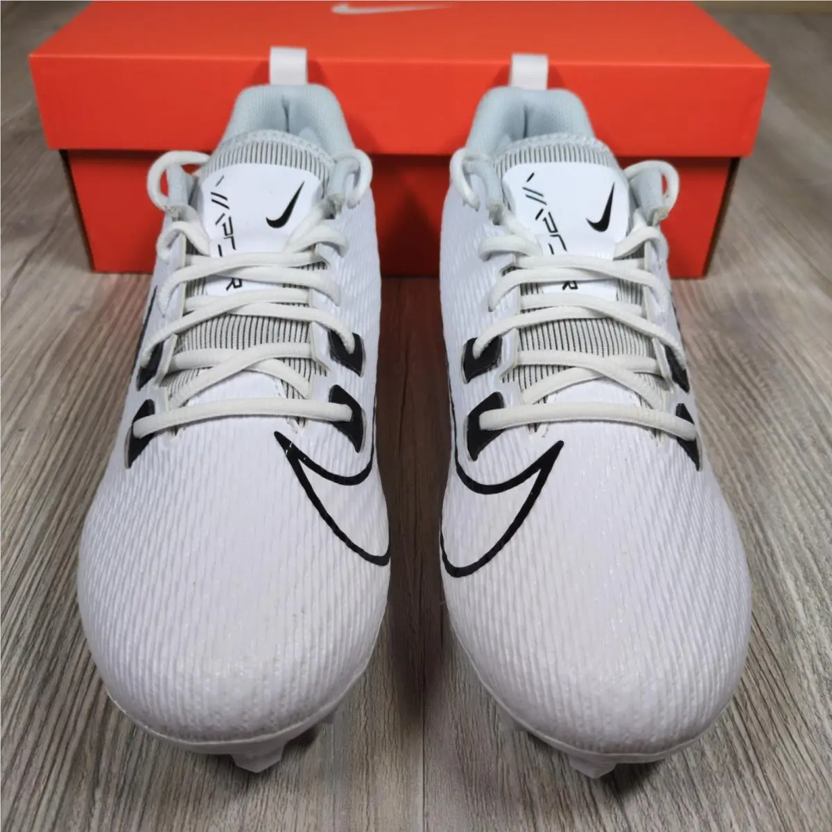 Nike shoes - FN7764100 - FN7764-100 - White 1