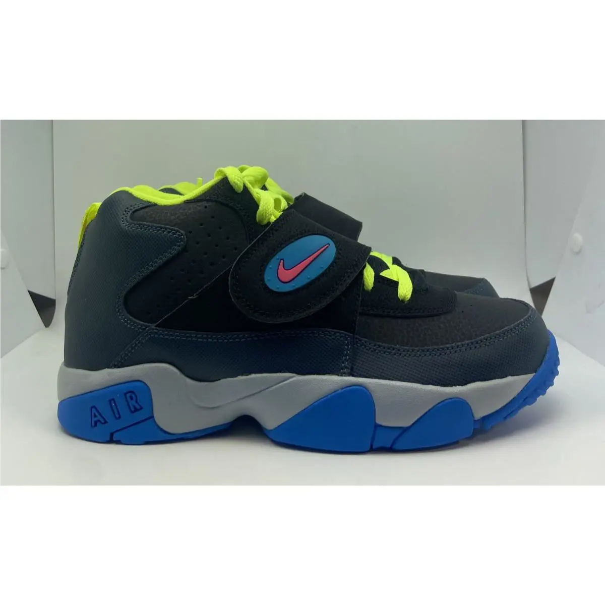 Nike shoes - Nike Air Mission - Air Mission - Black (UPC: 883153558525) 0