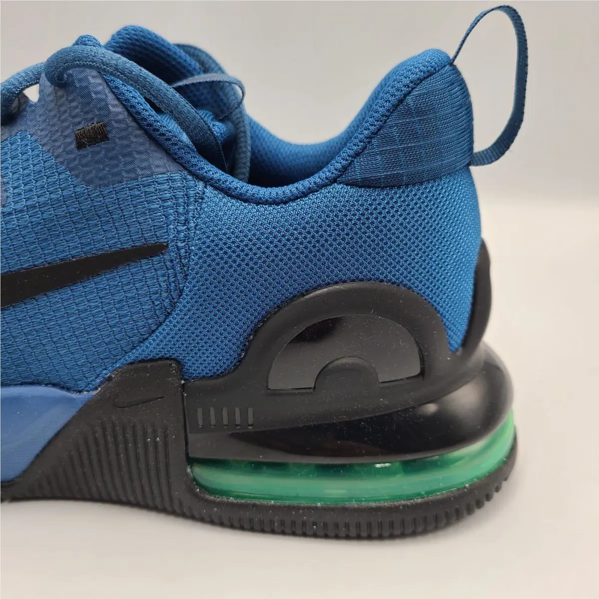 Nike shoes - NA 2