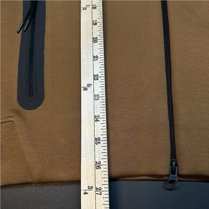 Nike clothing - Tan 7