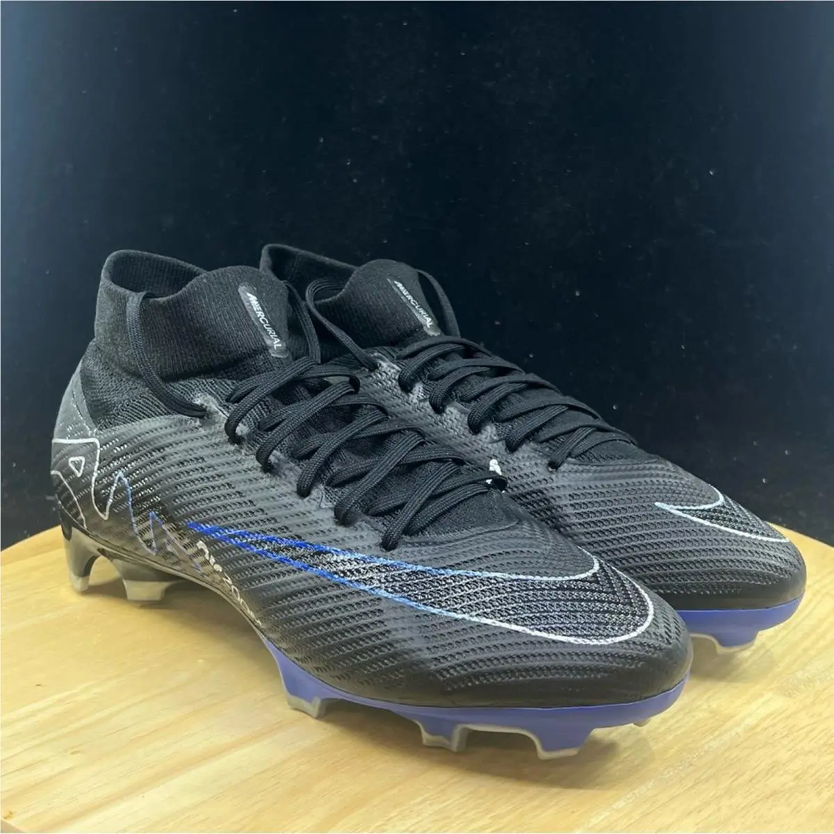 Nike shoes - Black 0