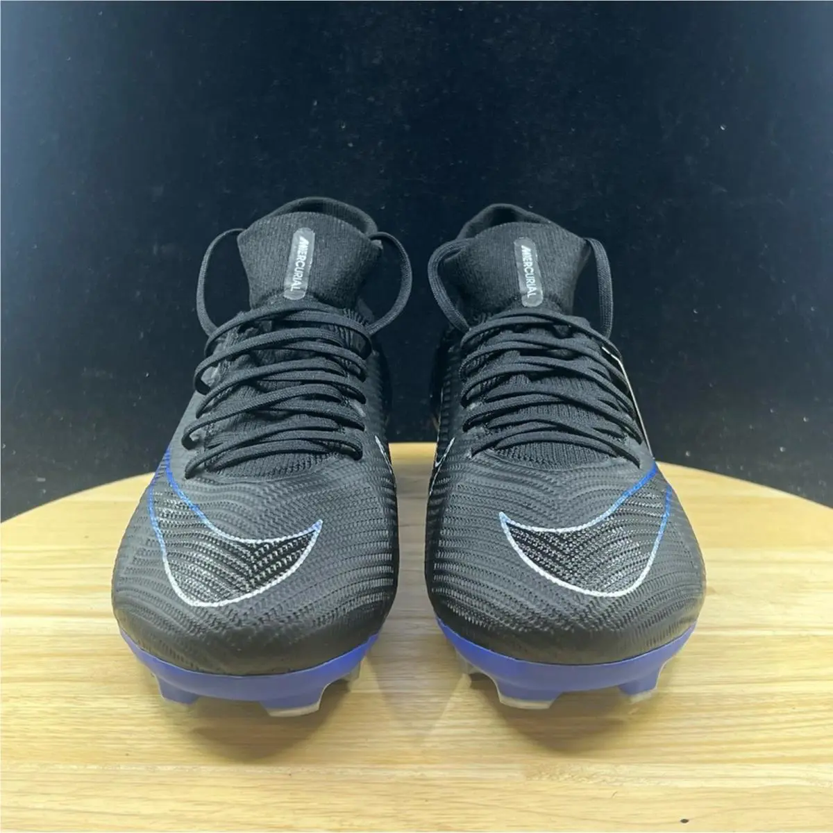 Nike shoes - Black 4