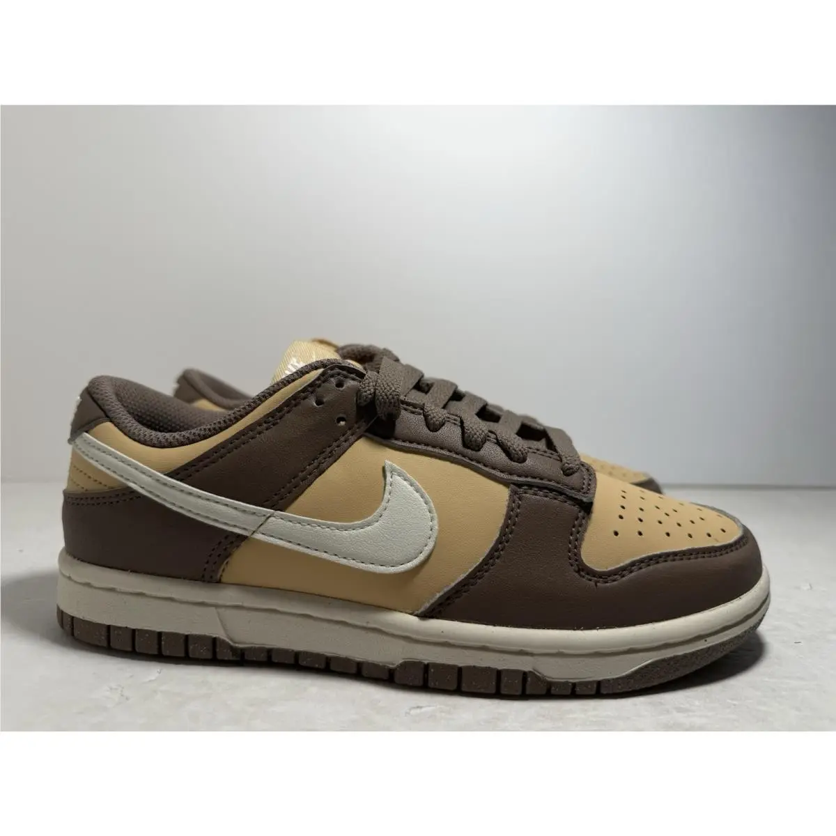 Nike shoes - Nike Dunk Low - Dunk Low - DD1873-201 - Brown 0