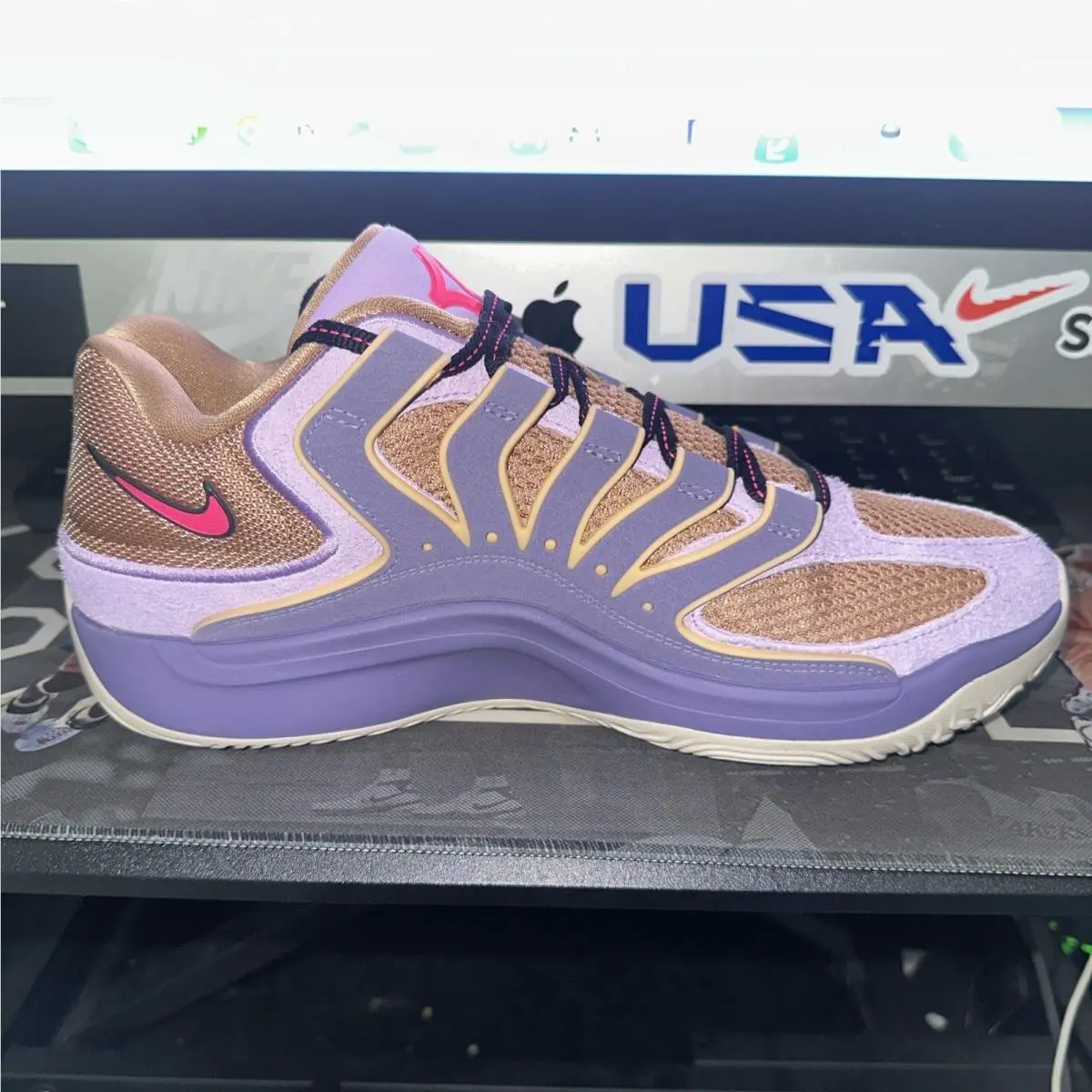 Nike shoes - 18 - HV1992-501 - Purple (UPC: 198484789334) 0