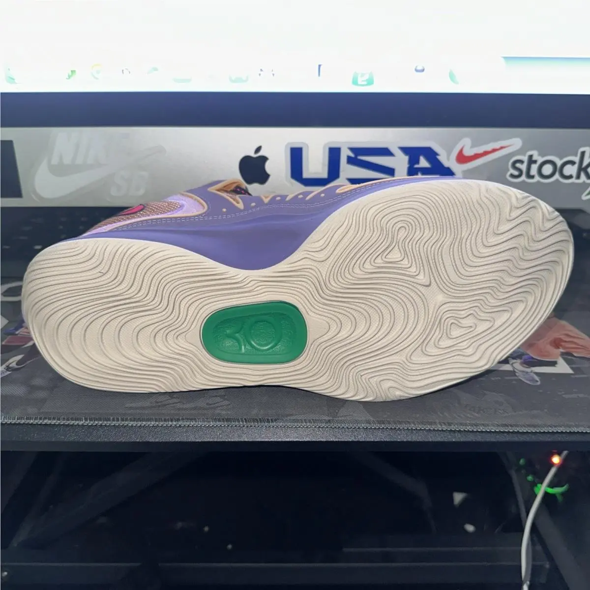 Nike shoes - 18 - HV1992-501 - Purple (UPC: 198484789334) 3