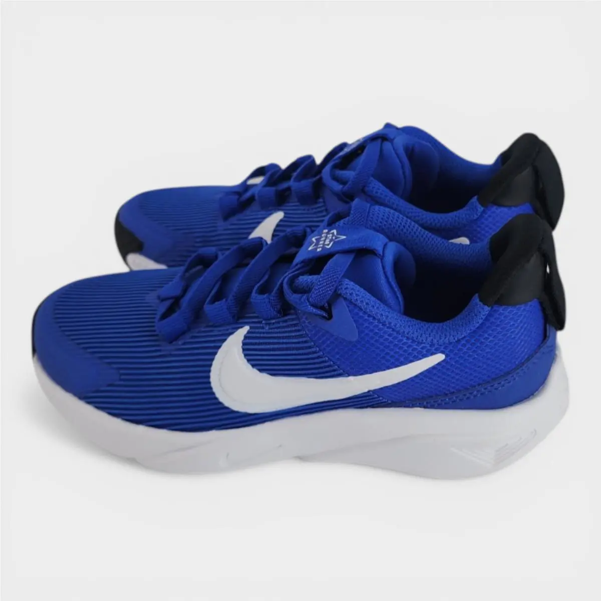 Nike shoes - As Pictured 0