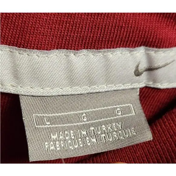 Nike clothing - maroon (UPC: 820652318366) 7
