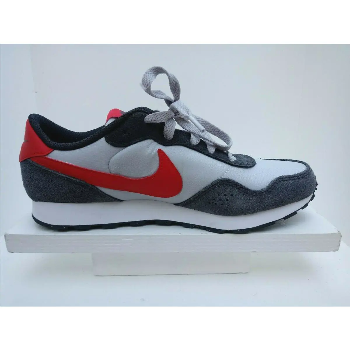 Nike shoes - Nike Valiant - Valiant - CN8558-003 - Gray/RED, Manufacturer: GREY FOG/UNIVERSITY RED (UPC: 194495087339) 9