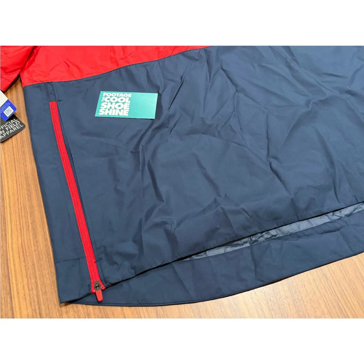Nike clothing - Red 3